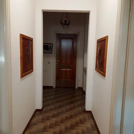 De Carol Bed & Breakfast 3*