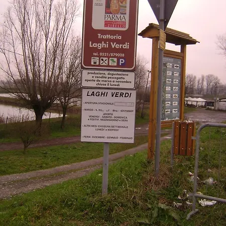 ベッド・アンド・ブレックファスト De Carol 3*