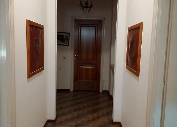 De Carol Bed and Breakfast 3*